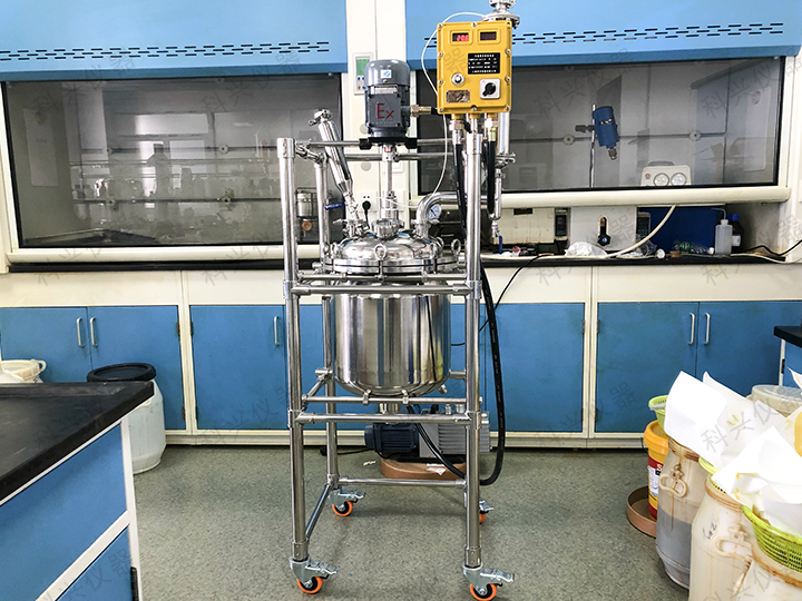 上海科興儀器與上海某實業公司合同不銹鋼反應釜